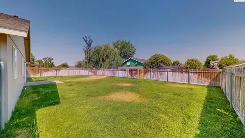 8411 Packard Dr, Pasco, WA 99301 photo 21