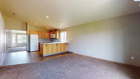 8411 Packard Dr, Pasco, WA 99301 photo 9