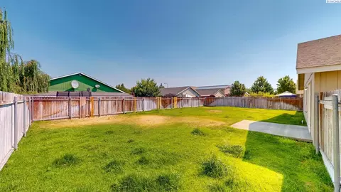 8411 Packard Dr, Pasco, WA 99301 photo 18