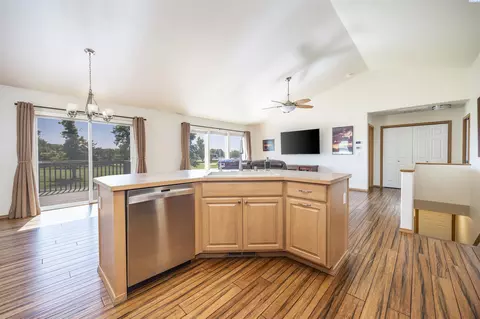 161 Henley Dr, Pasco, WA 99301 photo 13