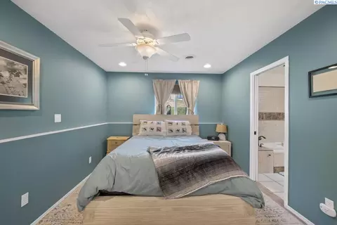 Bedroom - 1950 NW Valhalla Dr, Pullman, WA 99163 photo 1 of 5