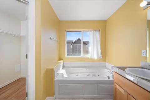 8020 Chehalis Dr, Pasco, WA 99301 photo 25