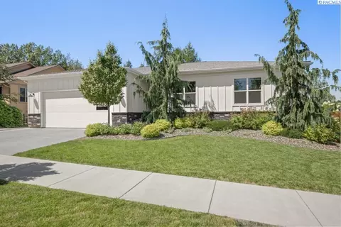 1725 NW Emily St, Pullman, WA 99163 photo 3