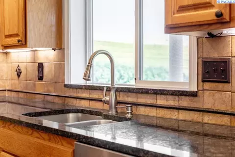 401 Jennings Rd, Pullman, WA 99163 photo 12