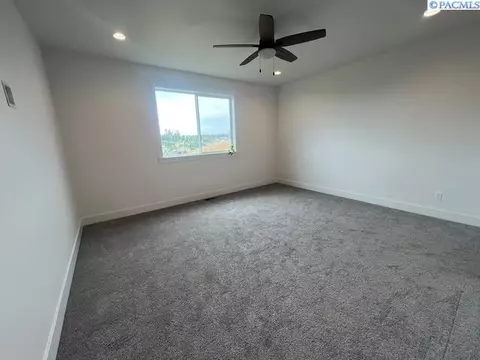 1055 SW Panorama Dr, Pullman, WA 99163 photo 30