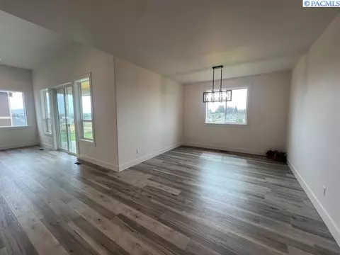 1055 SW Panorama Dr, Pullman, WA 99163 photo 16
