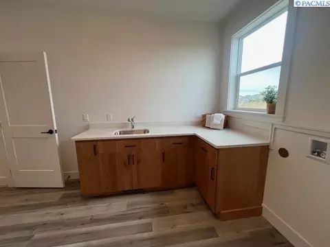1055 SW Panorama Dr, Pullman, WA 99163 photo 27
