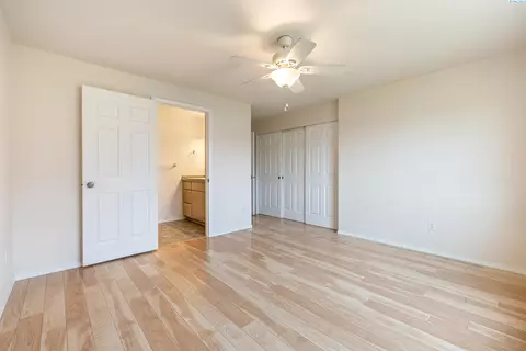 Bedroom - 5520 Buchanan Ln, Pasco, WA 99301 photo 1 of 4