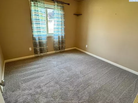 5601 Denver Dr, Pasco, WA 99301 photo 14