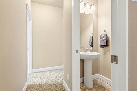 4310 NW Commons Dr, Pasco, WA 99301 photo 22