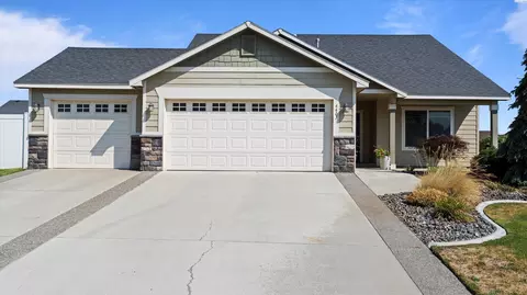 4403 Monterey Dr, Pasco, WA 99301 photo 1