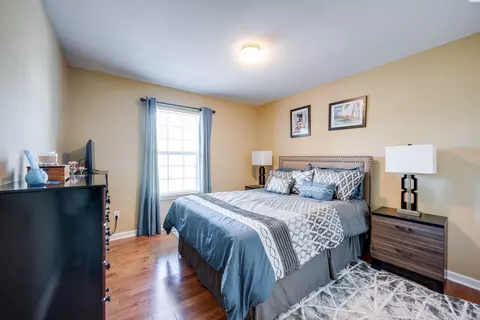 Bedroom - 745 SE Meadow Vale, Pullman, WA 99163 photo 2 of 3
