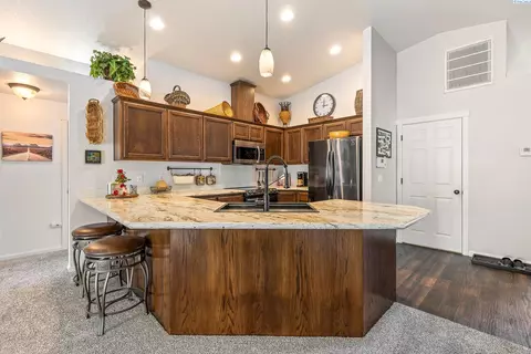 5408 Johnson Dr, Pasco, WA 99301 photo 11
