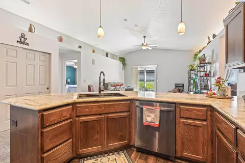 5408 Johnson Dr, Pasco, WA 99301 photo 9
