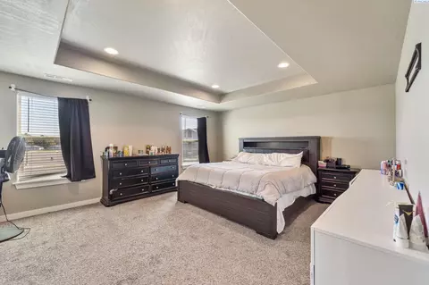 Bedroom - 8210 Cassiar Dr, Pasco, WA 99301 photo 1 of 4