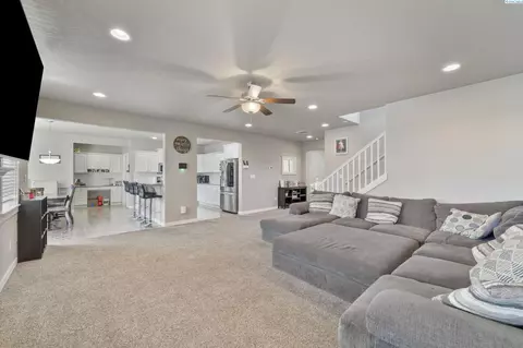 Other - 8210 Cassiar Dr, Pasco, WA 99301 photo 7 of 9