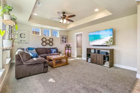 4908 Perga Dr, Pasco, WA 99301 photo 8