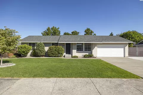 4309 Riverhill Dr, Pasco, WA 99301 photo 1