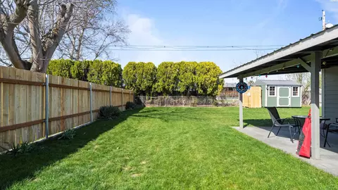 Exterior - 3625 W Agate St, Pasco, WA 99301 photo 3 of 8