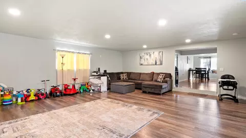 Other - 3625 W Agate St, Pasco, WA 99301 photo 3 of 8