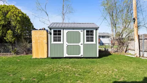 Exterior - 3625 W Agate St, Pasco, WA 99301 photo 4 of 8