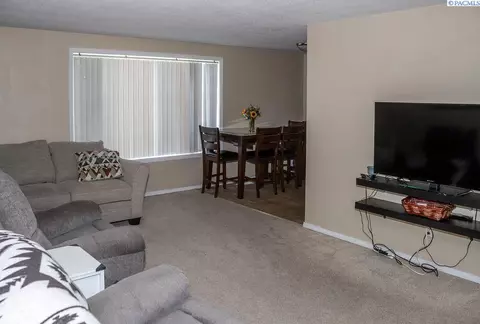 3108 W Agate St, Pasco, WA 99301 photo 5