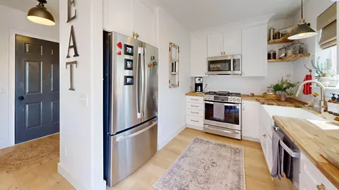 Kitchen - 1225 NW Ventura Dr, Pullman, WA 99163 photo 1 of 2