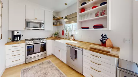 Kitchen - 1225 NW Ventura Dr, Pullman, WA 99163 photo 2 of 2