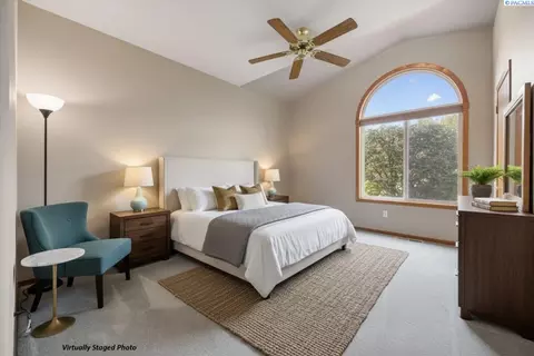 Bedroom - 4824 Mojave Dr, Pasco, WA 99301 photo 6 of 7