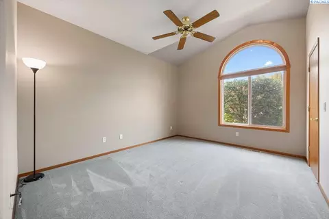 Bedroom - 4824 Mojave Dr, Pasco, WA 99301 photo 7 of 7