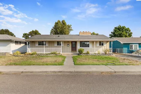 1907 W Ruby St, Pasco, WA 99301 photo 1