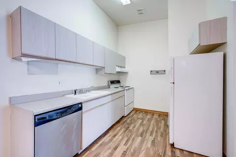 Kitchen - 1645 NE Merman Dr #A 304, Pullman, WA 99163 photo 2 of 2