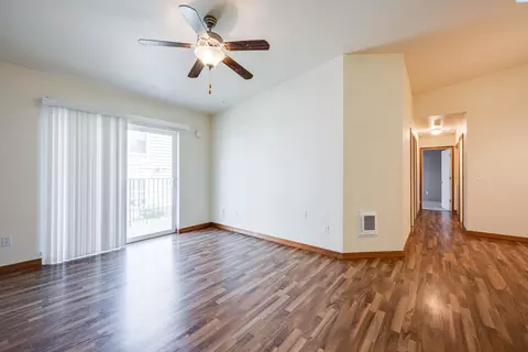 Living - 1645 NE Merman Dr #A 304, Pullman, WA 99163 photo 3 of 3