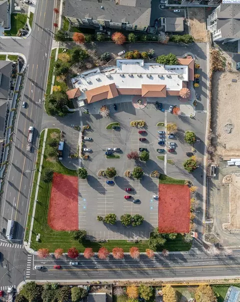 910 S Columbia Center Blvd, Kennewick, WA 99336