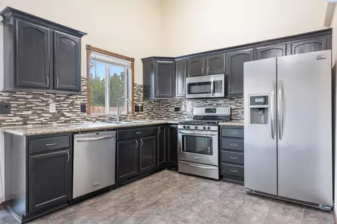 8708 Heathrow Ct, Pasco, WA 99301 photo 9