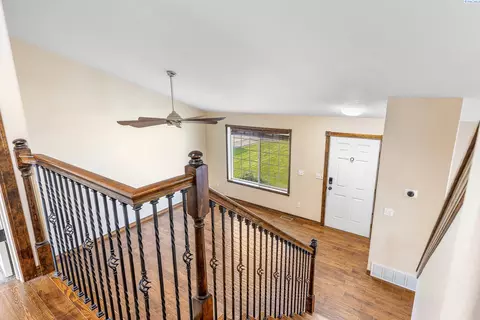 8708 Heathrow Ct, Pasco, WA 99301 photo 15