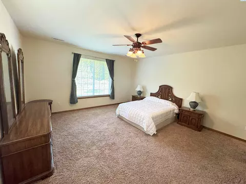 Bedroom - 4808 Mariola Ln, Pasco, WA 99301 photo 2 of 5