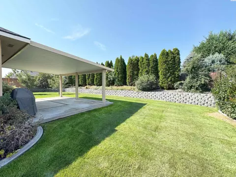 Exterior - 4808 Mariola Ln, Pasco, WA 99301 photo 6 of 13