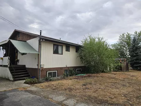 411 NW Irving St, Pullman, WA 99163 photo 1