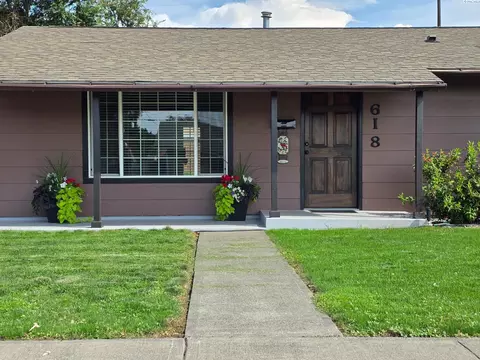 618 Cardinal Dr, Walla Walla, WA 99362