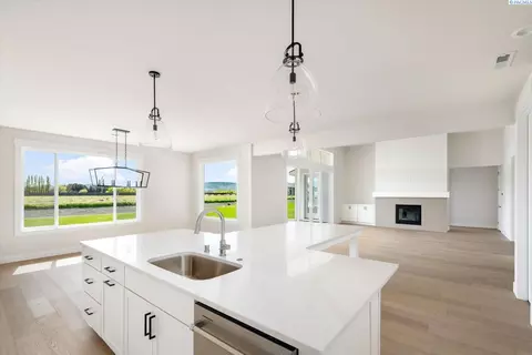 12702 Clark Fork Rd, Pasco, WA 99301 photo 9