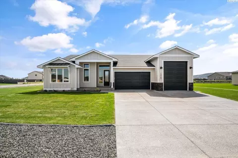12702 Clark Fork Rd, Pasco, WA 99301 photo 1