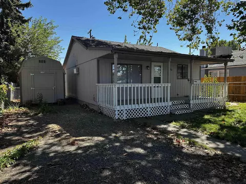 1020 Wright Ave, Richland, WA 99354