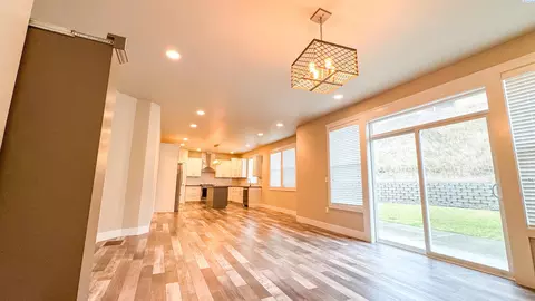 860 SW Dominic Ct, Pullman, WA 99163 photo 6