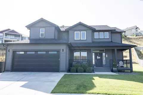860 SW Dominic Ct, Pullman, WA 99163 photo 1