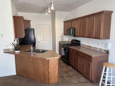 1499 SW Arrowleaf Ln, Pullman, WA 99163 photo 3