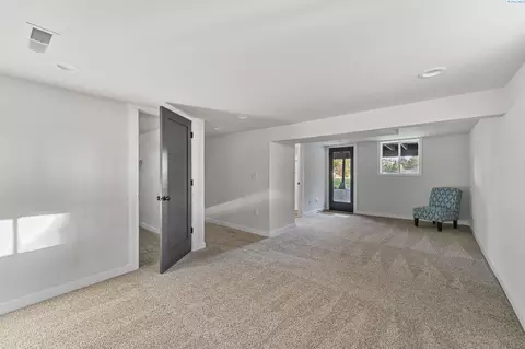 9012 W Richardson Rd, Pasco, WA 99301 photo 28