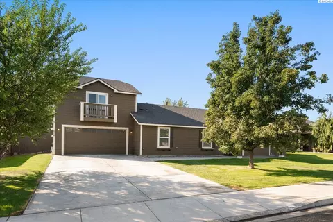 6318 Three Rivers Dr, Pasco, WA 99301 photo 2