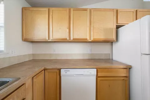 6318 Three Rivers Dr, Pasco, WA 99301 photo 9