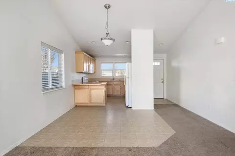 6318 Three Rivers Dr, Pasco, WA 99301 photo 5